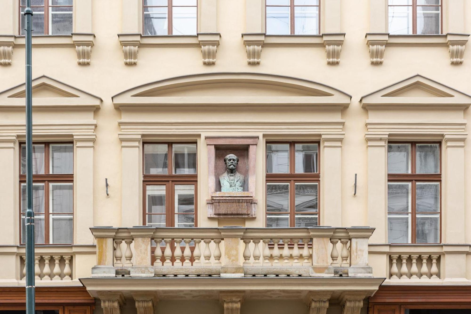 Turnkey I Antonin Dvorak Lejlighed Prag